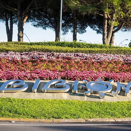 Luminous Seaside Flat For 5 Guests - Beahost * Bibione